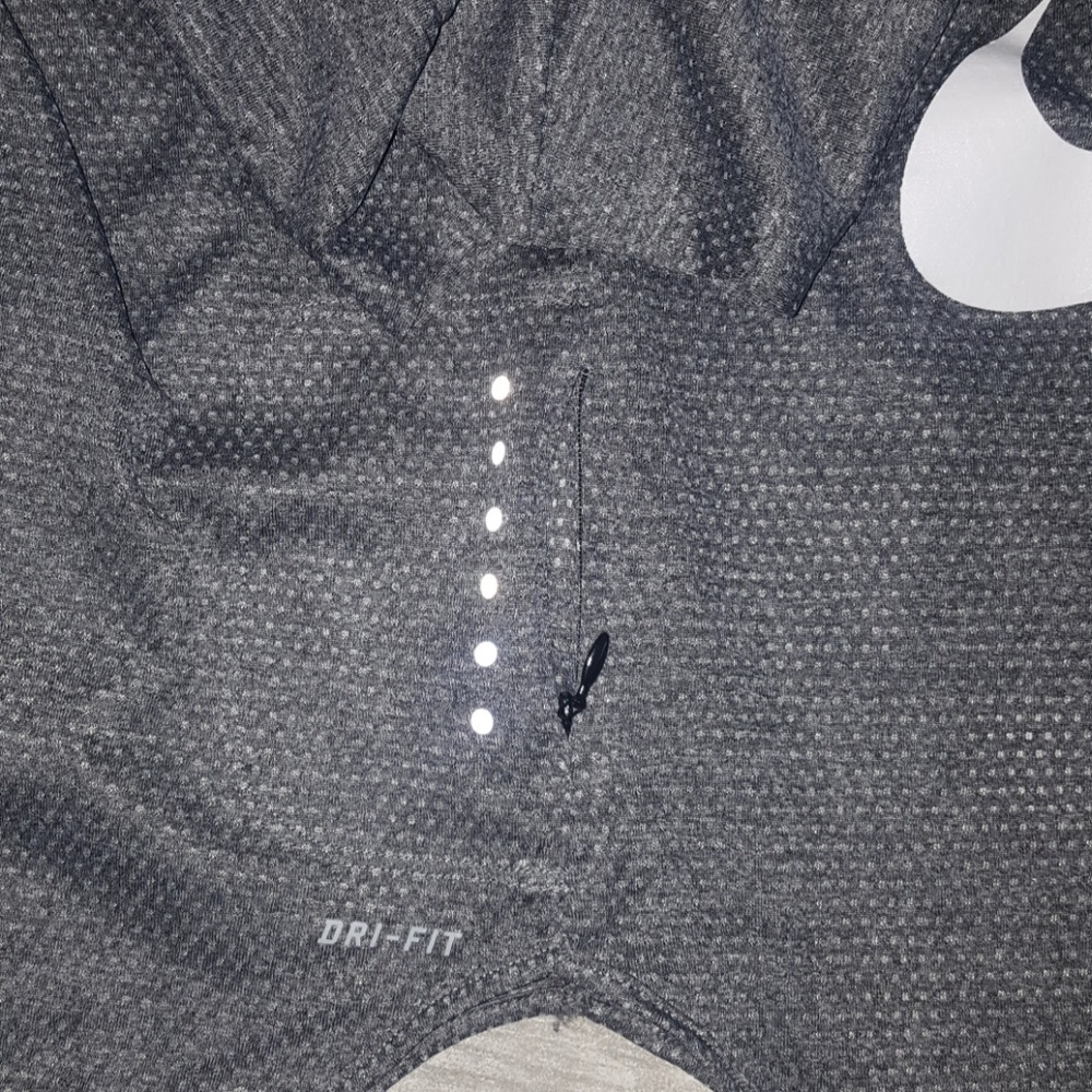 Nike mesh crop top - Picture 3 of 5